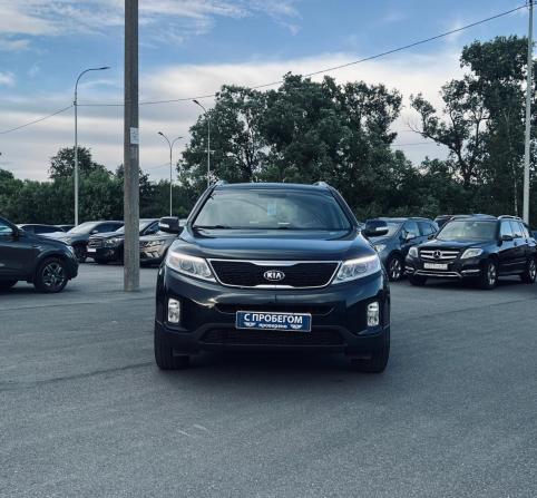 Kia Sorento II Рестайлинг с пробегом 2018 года, цена 1 890 000 рублей, 139000 км, внедорожник, Автокод Объявления