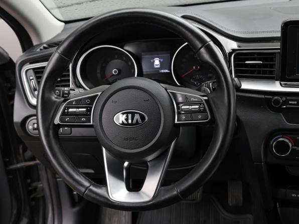 Kia Ceed III с пробегом 2019 года, цена 1 699 000 рублей, 119102 км, универсал, Автокод Объявления
