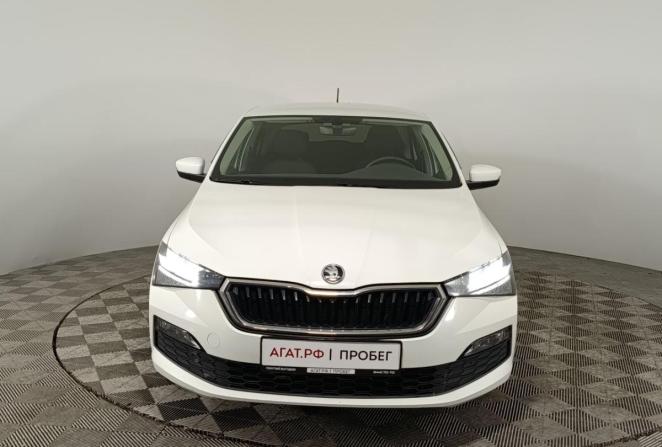 Skoda Rapid II с пробегом 2021 года, цена 1 600 000 рублей, 99181 км, лифтбек, Автокод Объявления