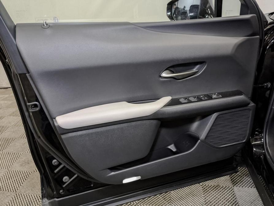 Lexus UX I Москва  - изображение 15