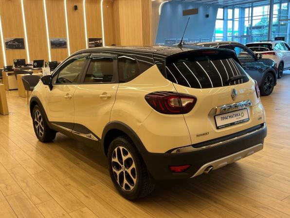Renault Kaptur I с пробегом 2019 года, цена 1 749 000 рублей, 76000 км, внедорожник, Автокод Объявления