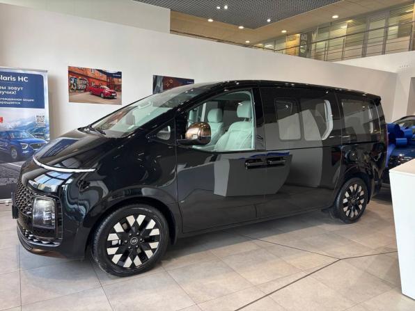Новый Hyundai Staria I 2025 года, цена 10 060 000 рублей, минивэн, Автокод Объявления