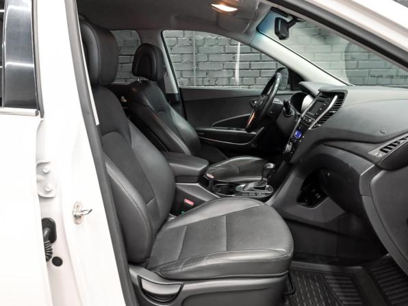 Hyundai Santa Fe III Рестайлинг с пробегом 2017 года, цена 2 190 000 рублей, 169891 км, внедорожник, Автокод Объявления