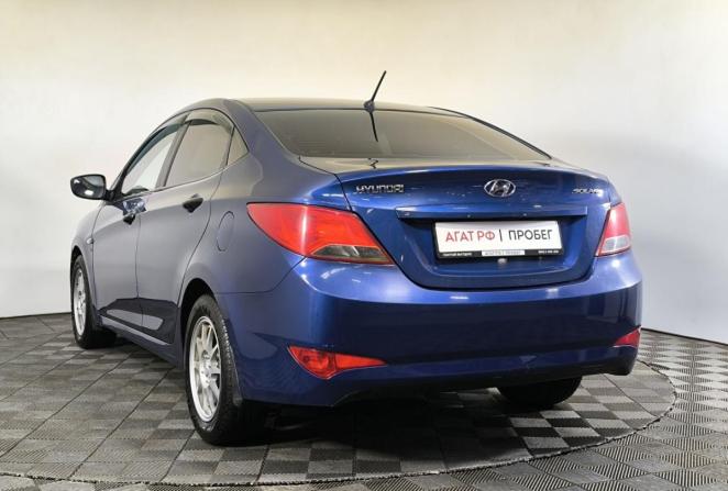 Hyundai Solaris I Рестайлинг с пробегом 2015 года, цена 650 000 рублей, 119330 км, седан, Автокод Объявления