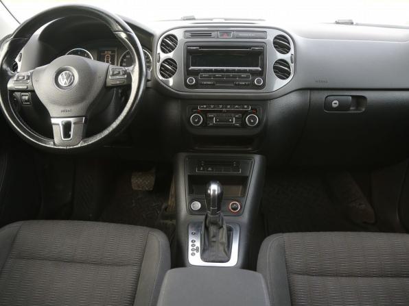 Volkswagen Tiguan I Рестайлинг с пробегом 2013 года, цена 1 499 000 рублей, 160000 км, внедорожник, Автокод Объявления
