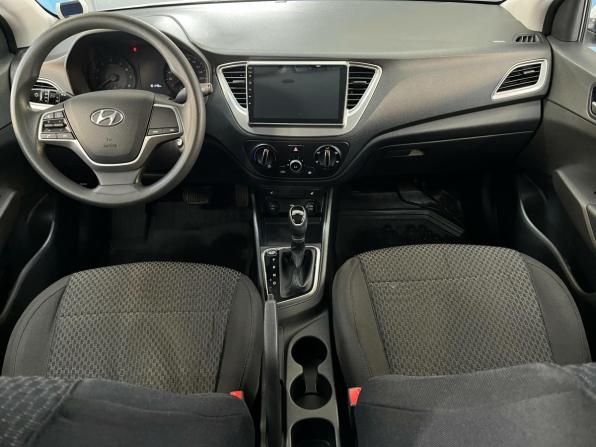 Hyundai Solaris II Рестайлинг с пробегом 2021 года, цена 1 547 800 рублей, 101140 км, седан, Автокод Объявления