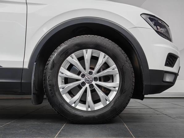 Volkswagen Tiguan II с пробегом 2018 года, цена 1 999 000 рублей, 186692 км, внедорожник, Автокод Объявления