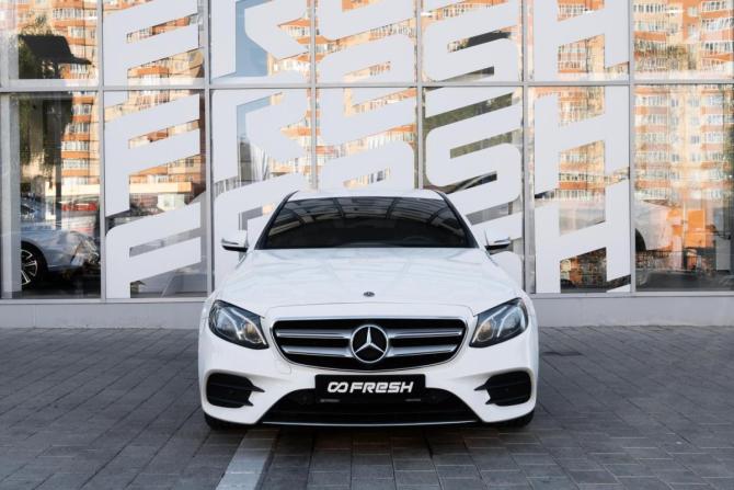 Mercedes-Benz E-Класс V (W213 S213 C238) с пробегом 2018 года, цена 2 998 000 рублей, 142571 км, седан, Автокод Объявления