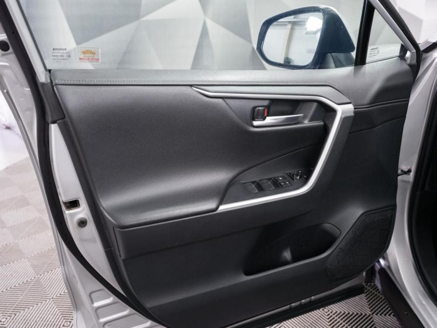 Toyota RAV4 V (XA50) Ульяновск  - изображение 16