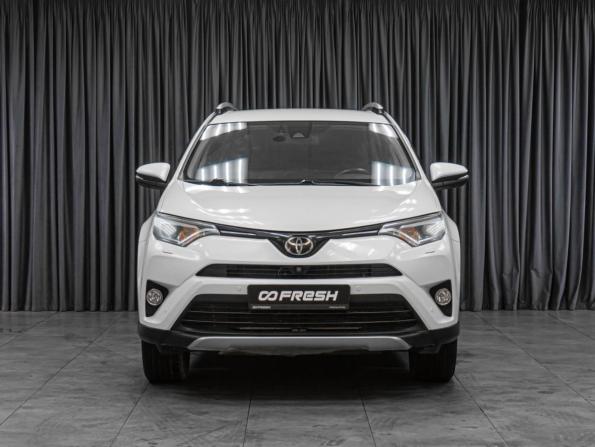 Toyota RAV4 IV (XA40) Рестайлинг с пробегом 2017 года, цена 2 999 000 рублей, 137463 км, внедорожник, Автокод Объявления
