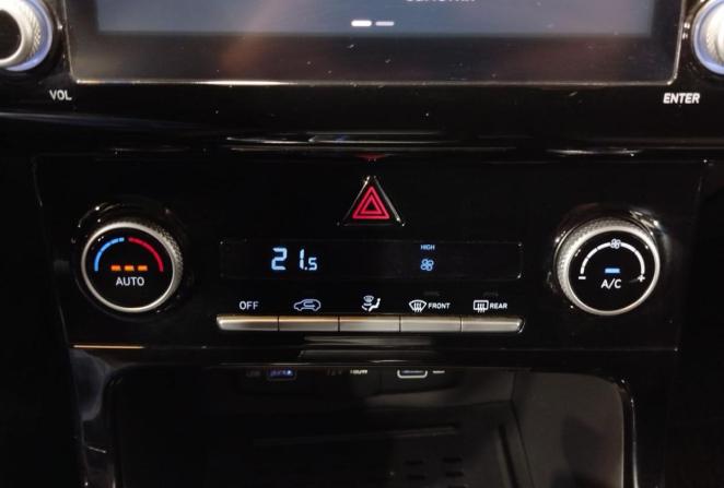 Hyundai Creta I Рестайлинг с пробегом 2021 года, цена 2 435 000 рублей, 72403 км, внедорожник, Автокод Объявления