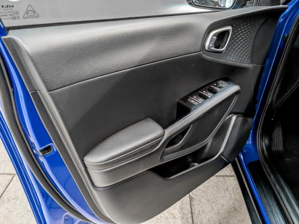 Kia Soul III с пробегом 2022 года, цена 2 345 000 рублей, 55773 км, хэтчбек, Автокод Объявления