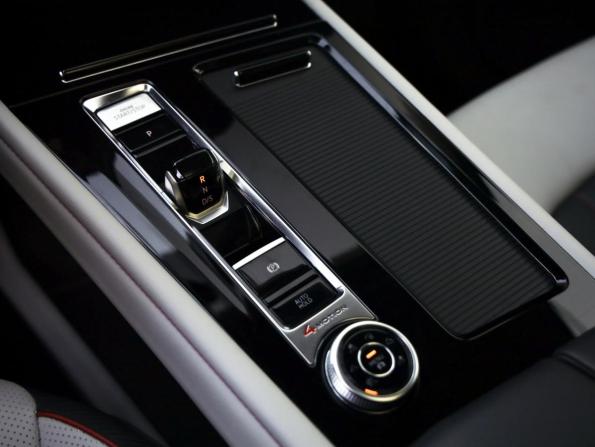 Volkswagen Teramont I Рестайлинг (China Market) с пробегом 2022 года, цена 3 599 000 рублей, 95146 км, внедорожник, Автокод Объявления