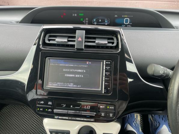 Toyota Prius IV (XW50) с пробегом 2016 года, цена 1 570 000 рублей, 140614 км, лифтбек, Автокод Объявления