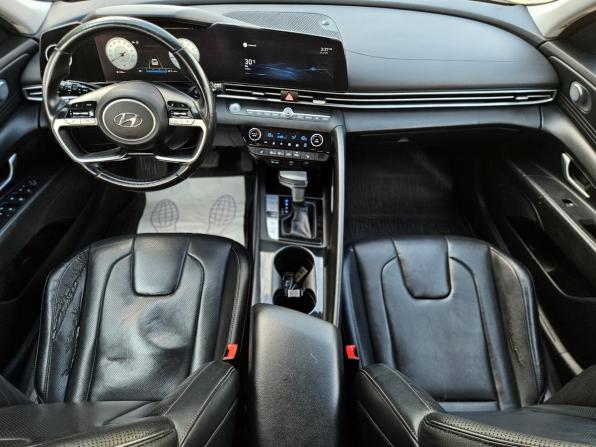 Hyundai Elantra VII (CN7) с пробегом 2021 года, цена 1 899 000 рублей, 117600 км, седан, Автокод Объявления