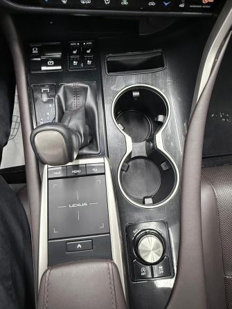 Lexus RX IV Рестайлинг с пробегом 2019 года, цена 4 300 000 рублей, 100004 км, внедорожник, Автокод Объявления