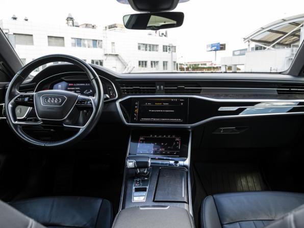 Audi A7 II (4K) с пробегом 2018 года, цена 4 498 000 рублей, 150000 км, лифтбек, Автокод Объявления