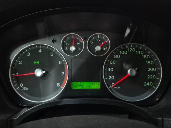 Ford Focus II с пробегом 2006 года, цена 360 000 рублей, 206776 км, хэтчбек, Автокод Объявления