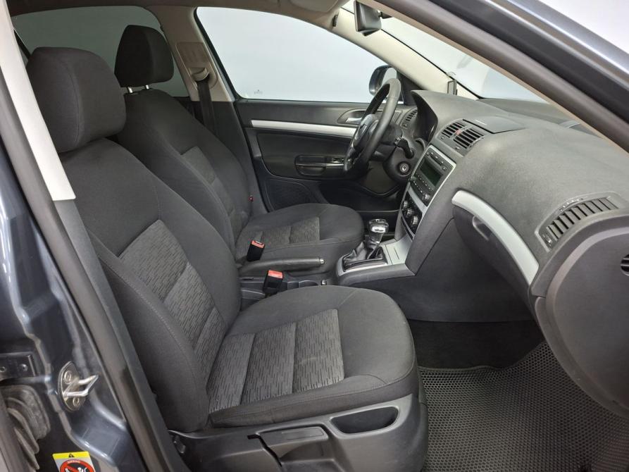 Skoda Octavia II (A5) Рестайлинг Москва  - изображение 10
