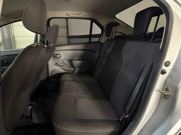 Renault Logan II Рестайлинг с пробегом 2020 года, цена 965 000 рублей, 147781 км, седан, Автокод Объявления