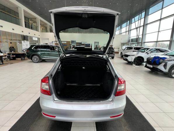 Skoda Octavia II (A5) Рестайлинг с пробегом 2012 года, цена 625 000 рублей, 210061 км, лифтбек, Автокод Объявления