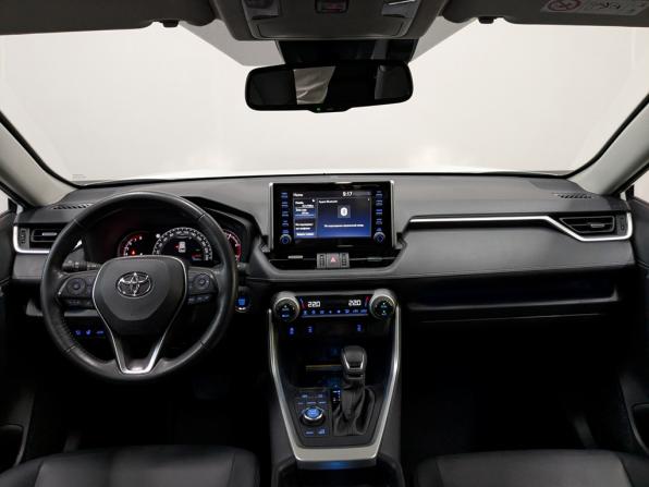 Toyota RAV4 V (XA50) с пробегом 2022 года, цена 3 890 000 рублей, 39291 км, внедорожник, Автокод Объявления