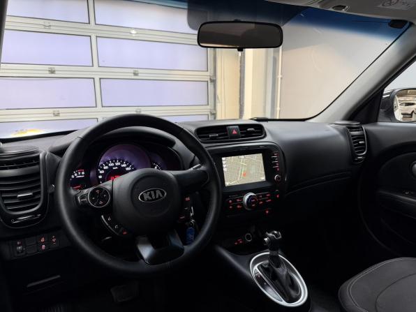 Kia Soul II Рестайлинг с пробегом 2017 года, цена 1 700 000 рублей, 86948 км, хэтчбек, Автокод Объявления
