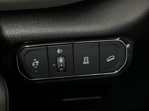 Haval Jolion I с пробегом 2023 года, цена 1 868 000 рублей, 25972 км, внедорожник, Автокод Объявления
