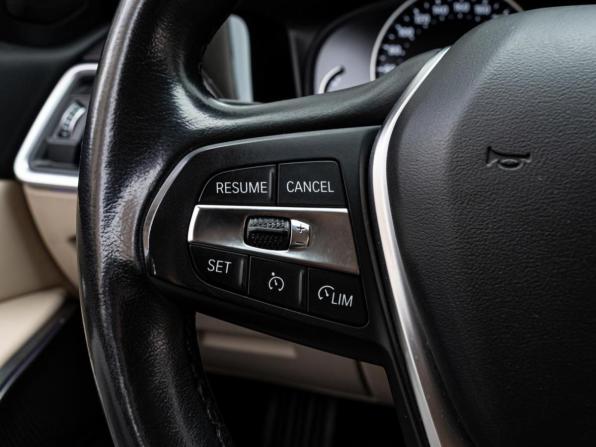 BMW 3 серии VII (G2x) с пробегом 2020 года, цена 3 740 000 рублей, 99778 км, седан, Автокод Объявления