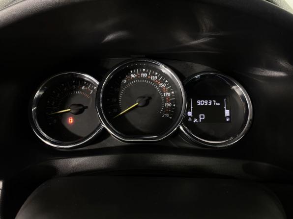 Renault Sandero II Рестайлинг с пробегом 2018 года, цена 1 220 000 рублей, 90936 км, хэтчбек, Автокод Объявления