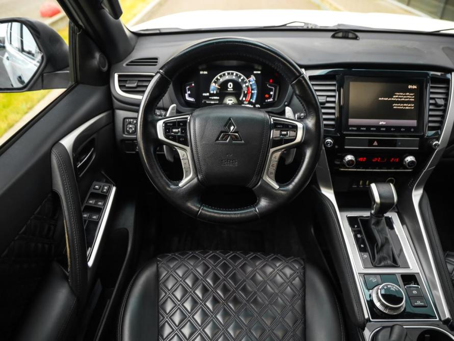 Mitsubishi Montero Sport III Рестайлинг Санкт-Петербург  - изображение 14