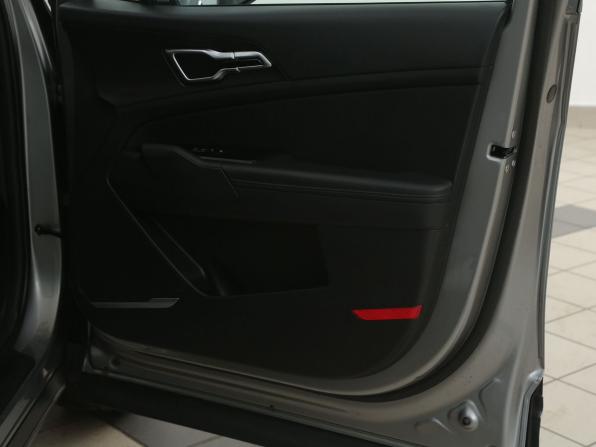 Kia Sportage V с пробегом 2023 года, цена 3 300 000 рублей, 80500 км, внедорожник, Автокод Объявления