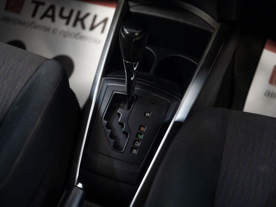 Toyota Corolla XI (E160 E170 E180) Рестайлинг 1 Иркутск  - изображение 14