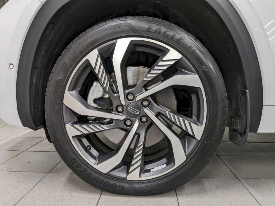 Geely Monjaro I Москва  - изображение 19
