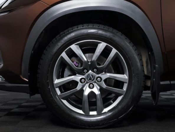 Lexus NX I Рестайлинг с пробегом 2017 года, цена 3 029 000 рублей, 124907 км, внедорожник, Автокод Объявления