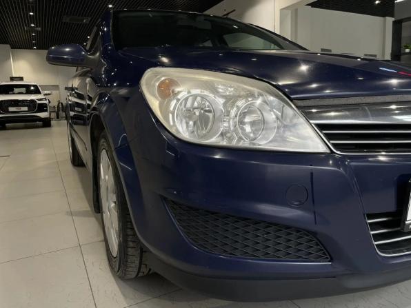 Opel Astra H Рестайлинг с пробегом 2008 года, цена 420 000 рублей, 265996 км, седан, Автокод Объявления