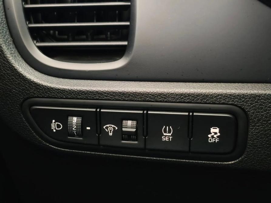 Kia Rio IV Санкт-Петербург  - изображение 21