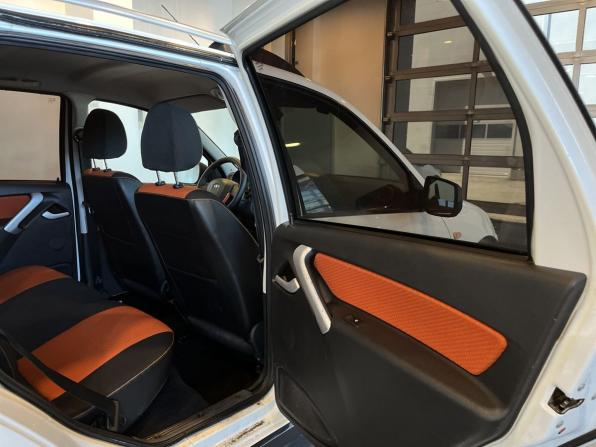 Lada (ВАЗ) Kalina II с пробегом 2018 года, цена 635 000 рублей, 81390 км, универсал, Автокод Объявления