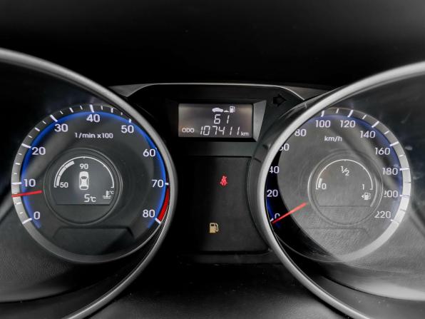 Hyundai ix35 I с пробегом 2011 года, цена 1 219 000 рублей, 107411 км, внедорожник, Автокод Объявления
