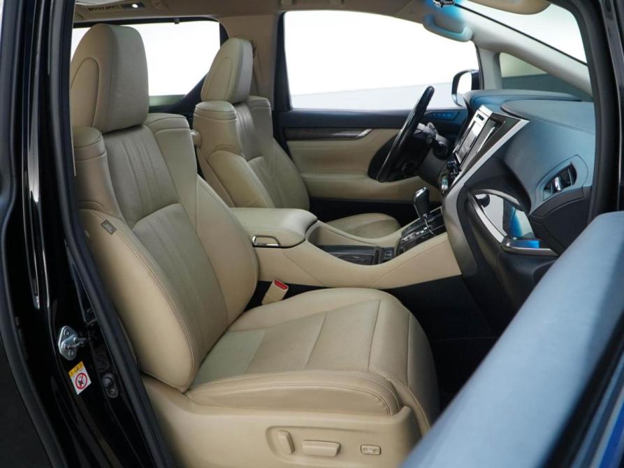 Toyota Alphard III Рестайлинг Москва  - изображение 8