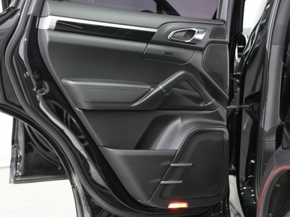 Porsche Cayenne II (958) с пробегом 2011 года, цена 2 850 000 рублей, 165500 км, внедорожник, Автокод Объявления