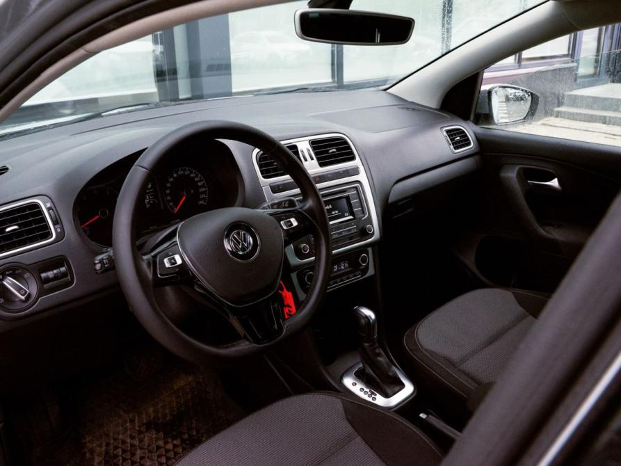 Volkswagen Polo V Рестайлинг Екатеринбург  - изображение 15