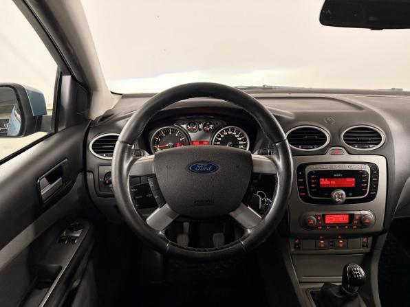 Ford Focus II Рестайлинг с пробегом 2010 года, цена 570 000 рублей, 215555 км, хэтчбек, Автокод Объявления
