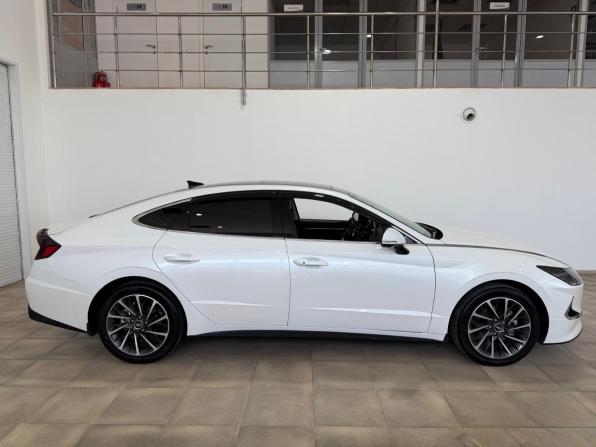 Hyundai Sonata VIII (DN8) с пробегом 2021 года, цена 3 090 000 рублей, 49440 км, седан, Автокод Объявления