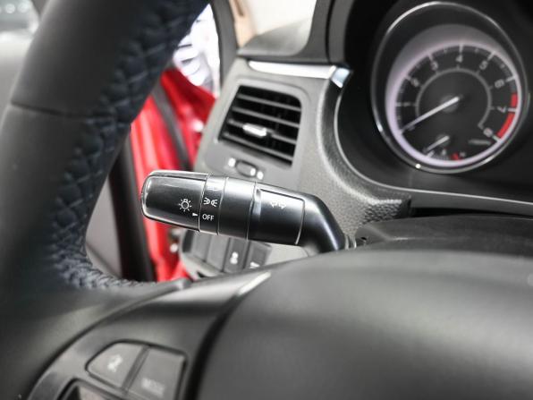 Suzuki Kizashi с пробегом 2012 года, цена 1 049 900 рублей, 199420 км, седан, Автокод Объявления
