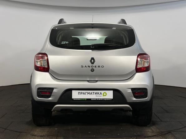 Renault Sandero II Рестайлинг с пробегом 2019 года, цена 975 900 рублей, 113305 км, хэтчбек, Автокод Объявления