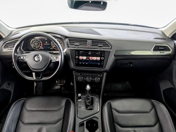 Volkswagen Tiguan II с пробегом 2018 года, цена 2 250 000 рублей, 101371 км, внедорожник, Автокод Объявления