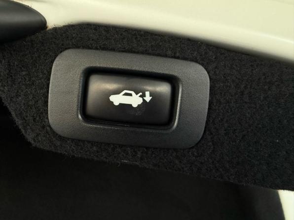 Lexus LS IV Рестайлинг с пробегом 2010 года, цена 1 930 000 рублей, 236387 км, седан, Автокод Объявления