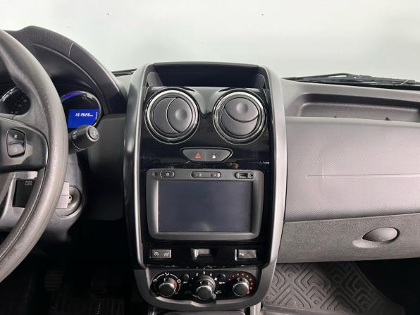 Renault Duster I Рестайлинг с пробегом 2016 года, цена 1 275 000 рублей, 132000 км, внедорожник, Автокод Объявления