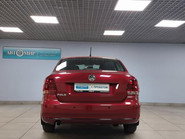 Volkswagen Polo V Рестайлинг с пробегом 2016 года, цена 1 040 000 рублей, 140647 км, седан, Автокод Объявления